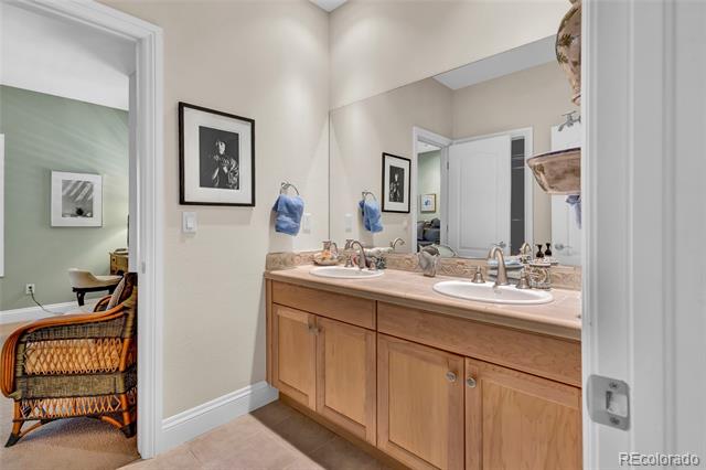 100 S University Boulevard Unit: 4