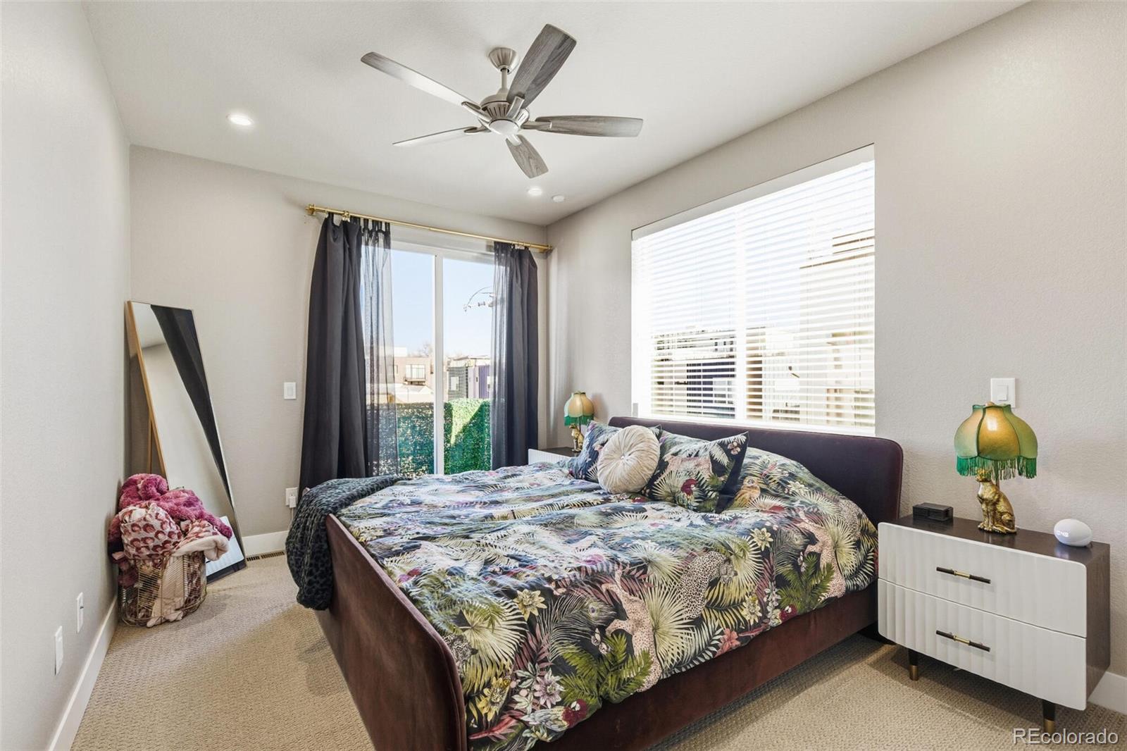 2737 W 24th Avenue Unit: 8