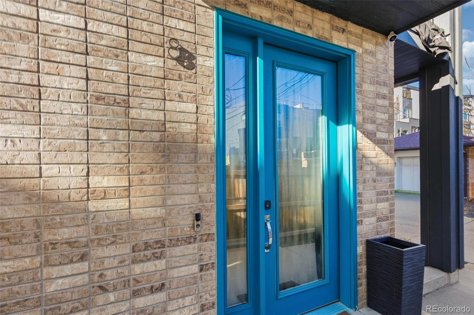 2737 W 24th Avenue Unit: 8