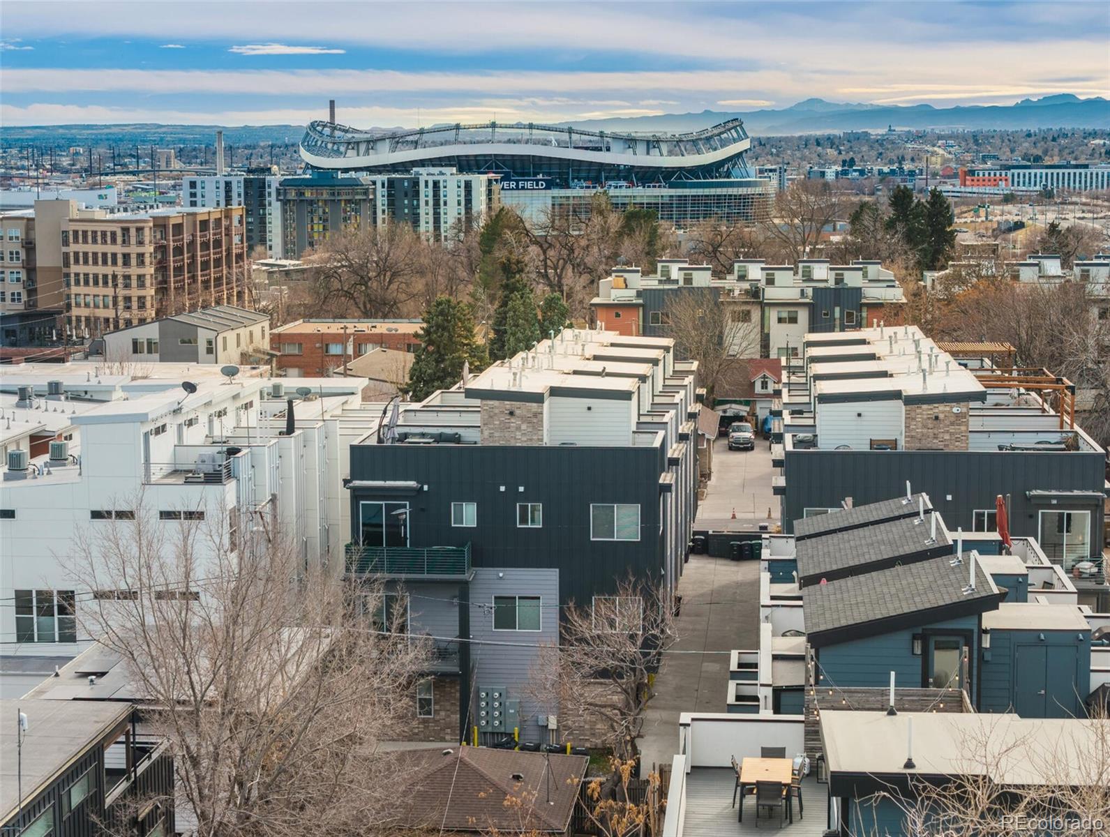 2737 W 24th Avenue Unit: 8