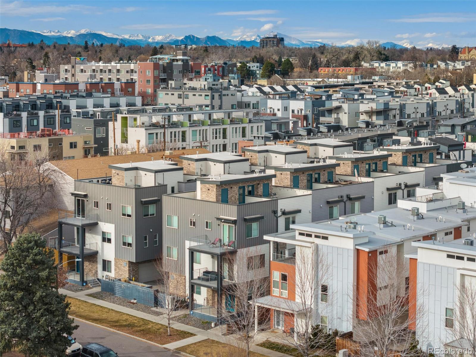 2737 W 24th Avenue Unit: 8