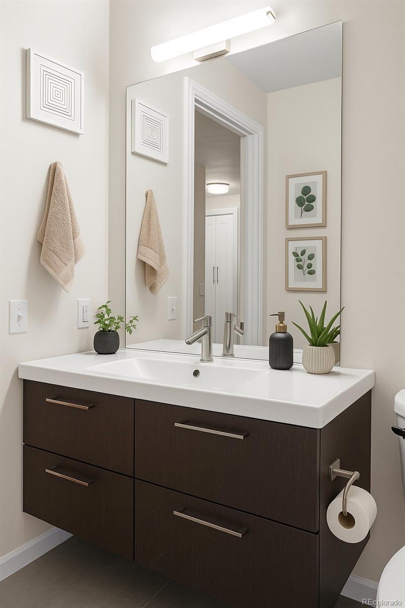 336 E 1st Avenue Unit: 104