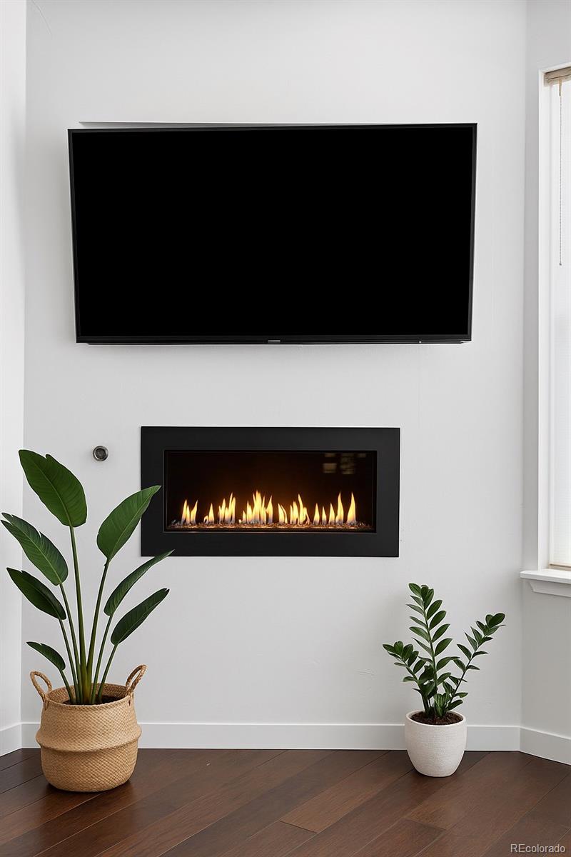 336 E 1st Avenue Unit: 104