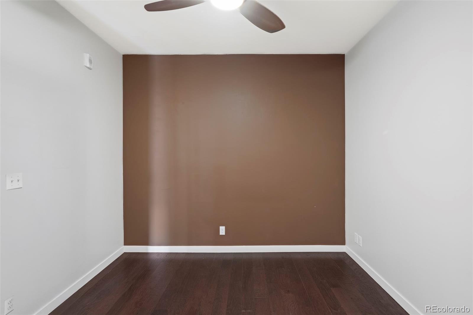 336 E 1st Avenue Unit: 104