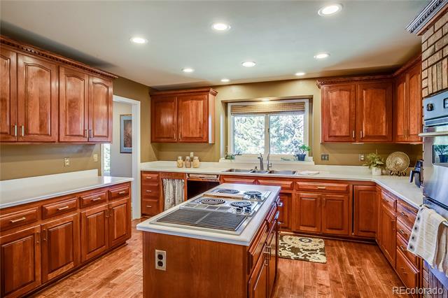 40 Charlou Circle
