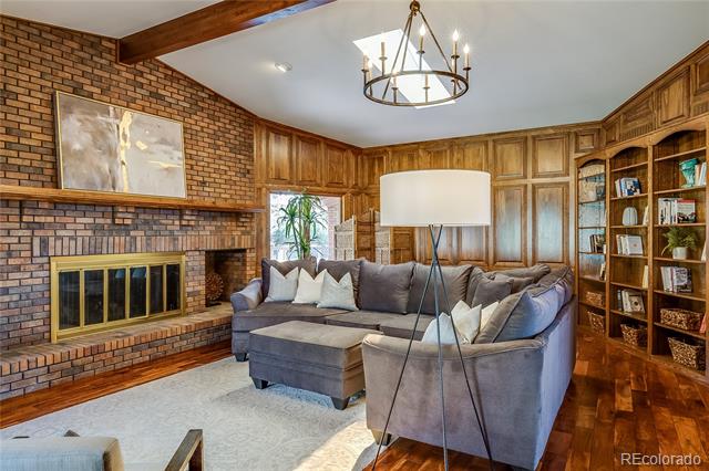 40 Charlou Circle