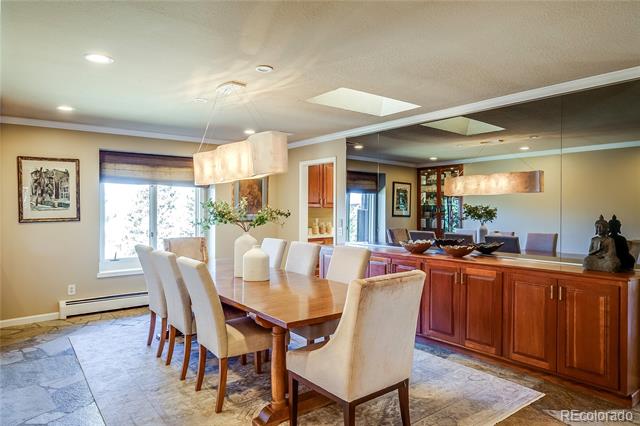 40 Charlou Circle