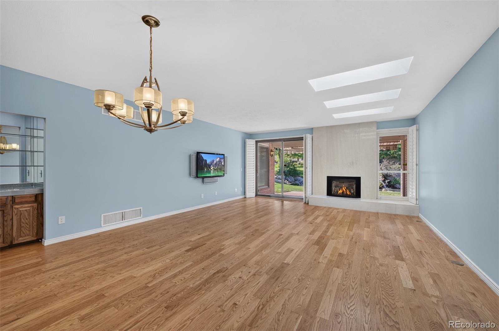 2800 S University Boulevard Unit: 107