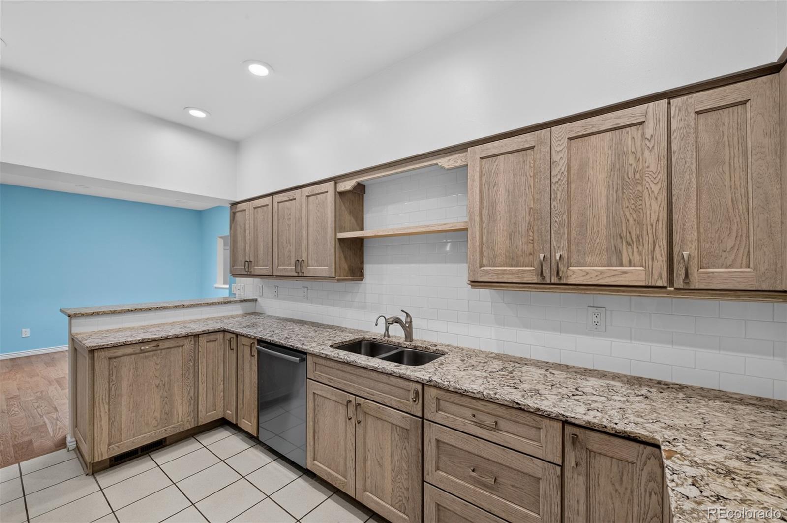 2800 S University Boulevard Unit: 107
