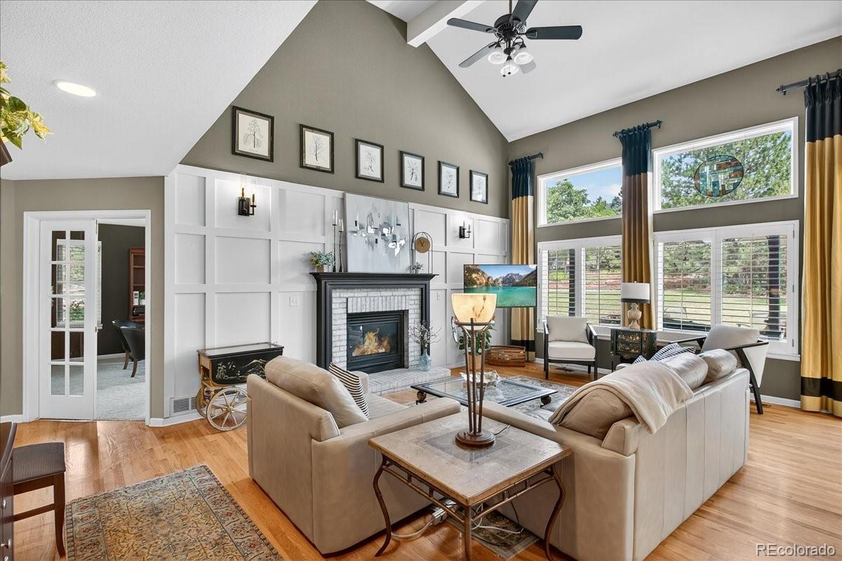 2411 W Jamison Way