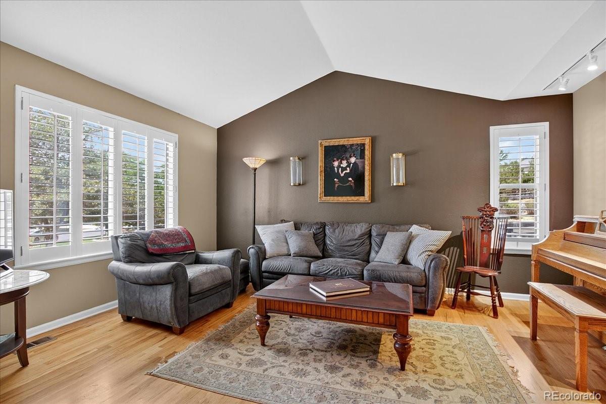 2411 W Jamison Way