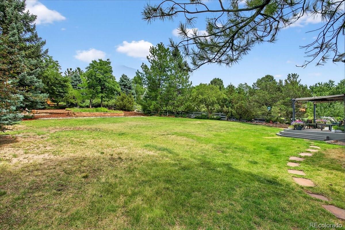 2411 W Jamison Way