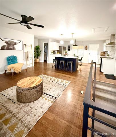1853 S Urban Way