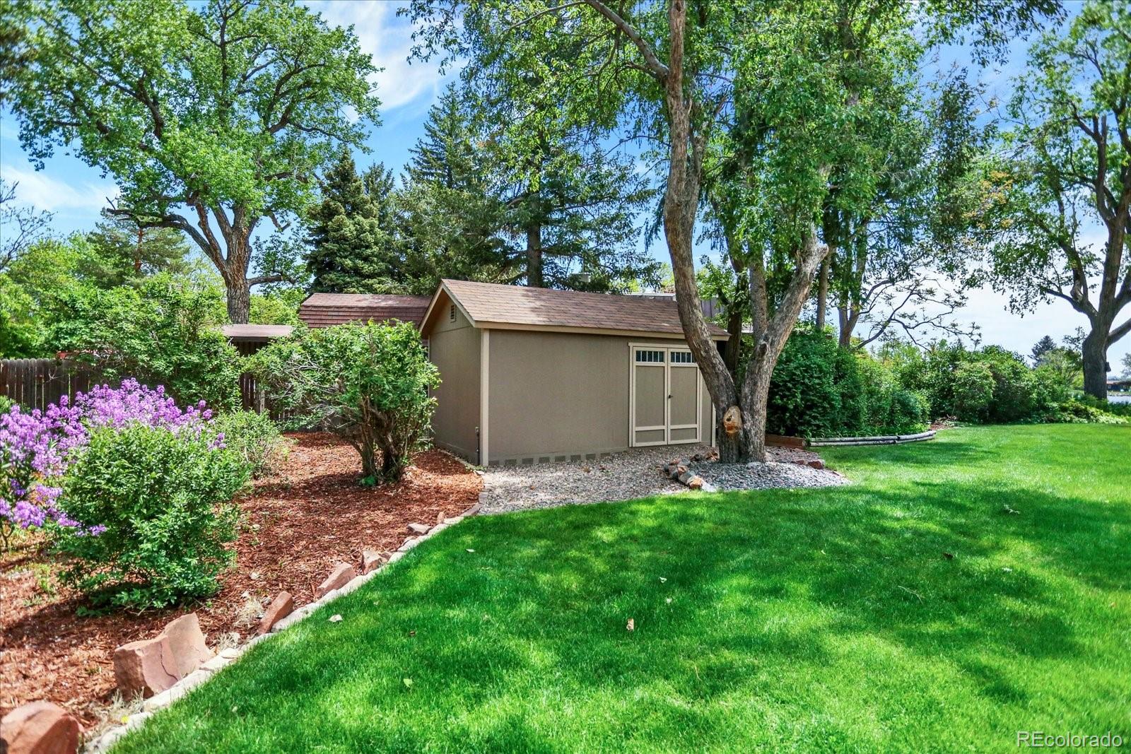 4790 W Lakeridge Road