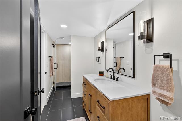 2800 S University Boulevard Unit: 119