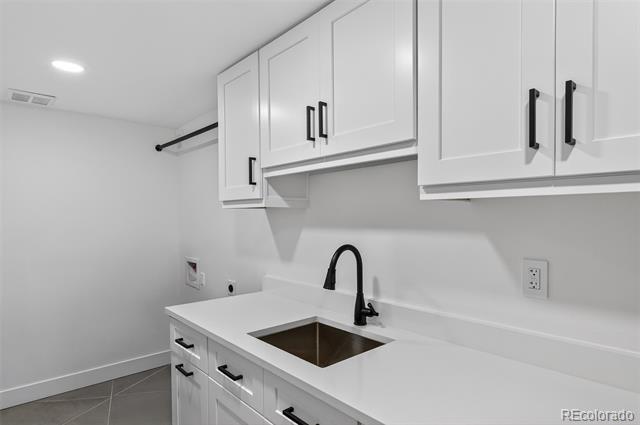 2800 S University Boulevard Unit: 119