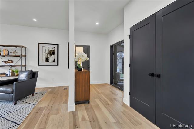 2800 S University Boulevard Unit: 170
