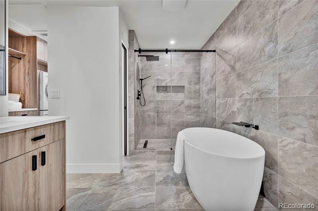 2800 S University Boulevard Unit: 170