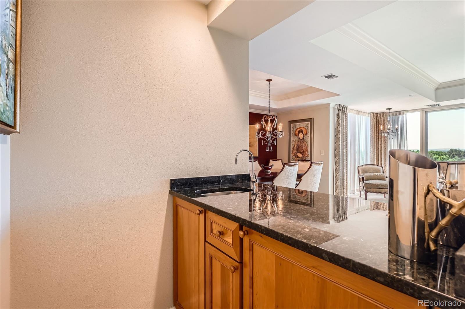 1900 E Girard Place Unit: 908