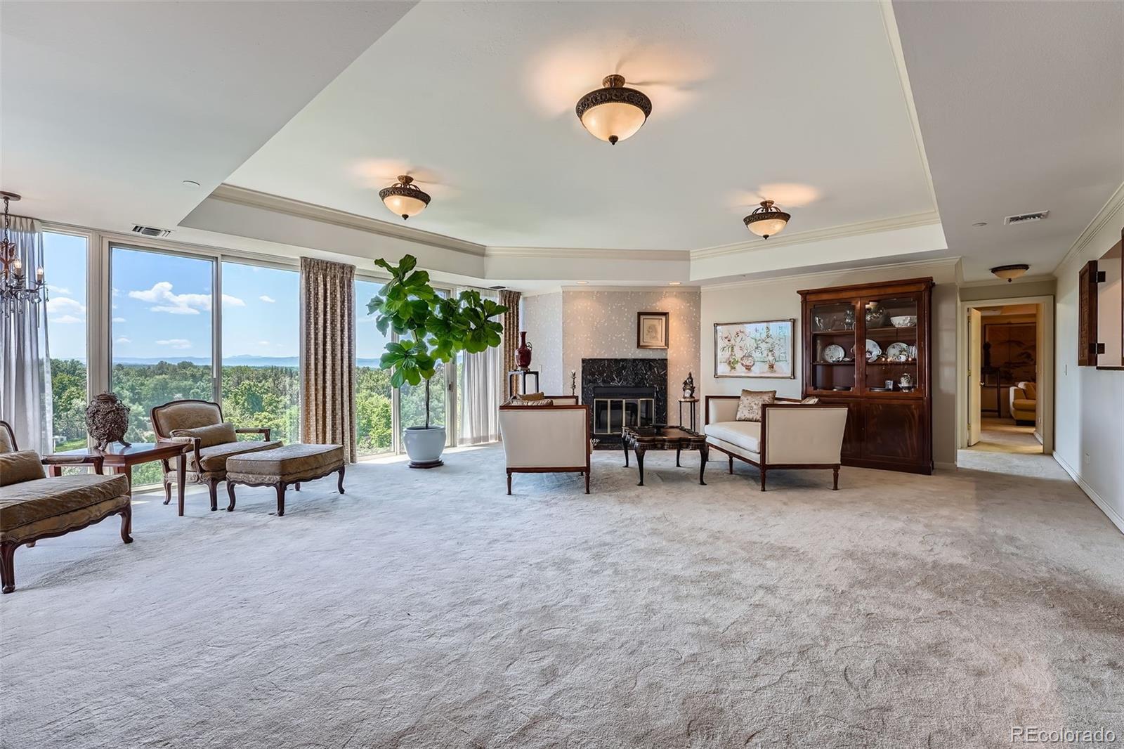 1900 E Girard Place Unit: 908