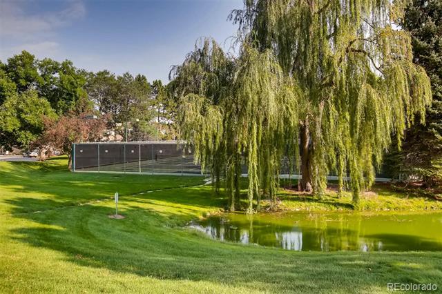 1900 E Girard Place Unit: 908