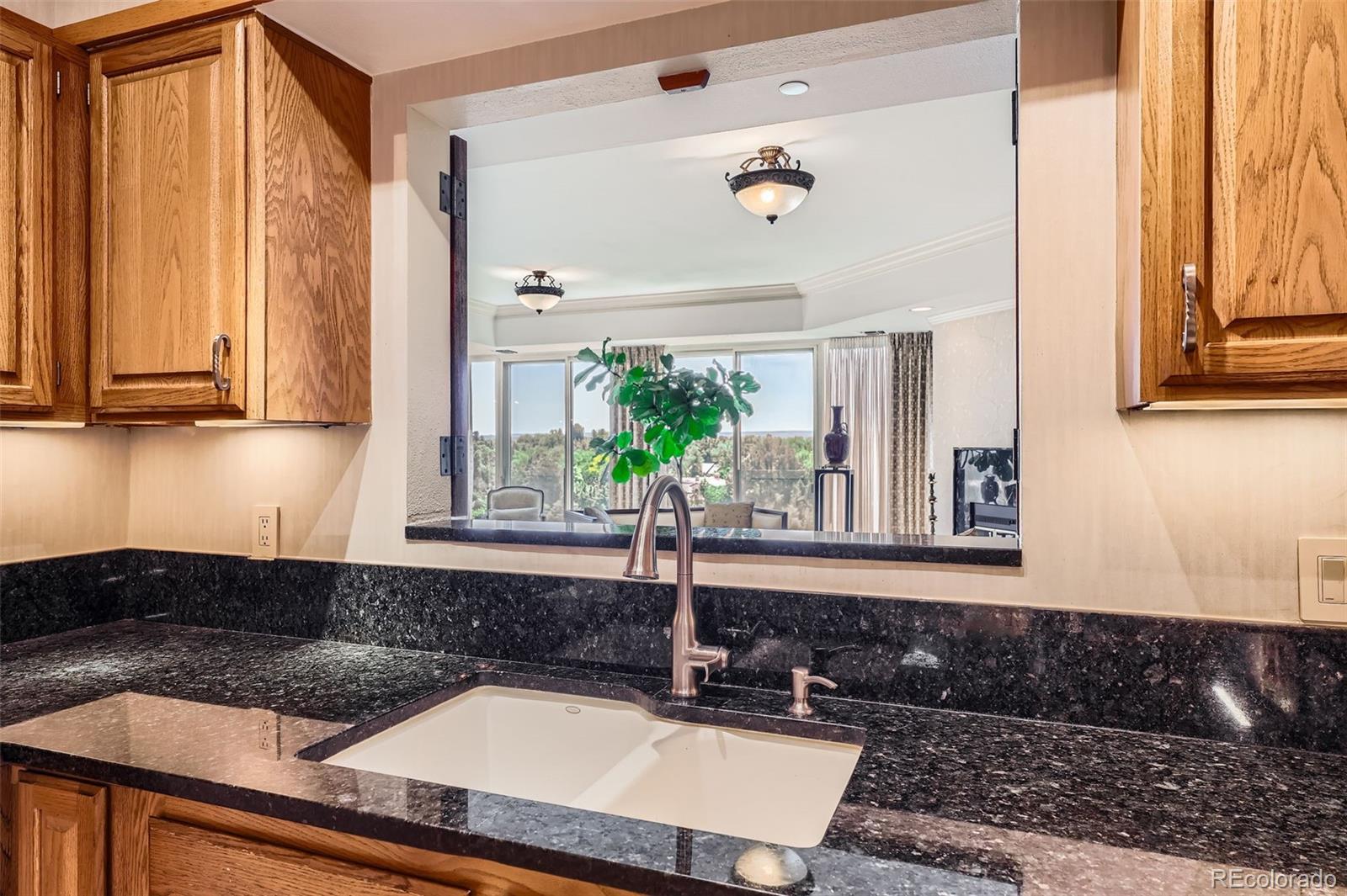 1900 E Girard Place Unit: 908