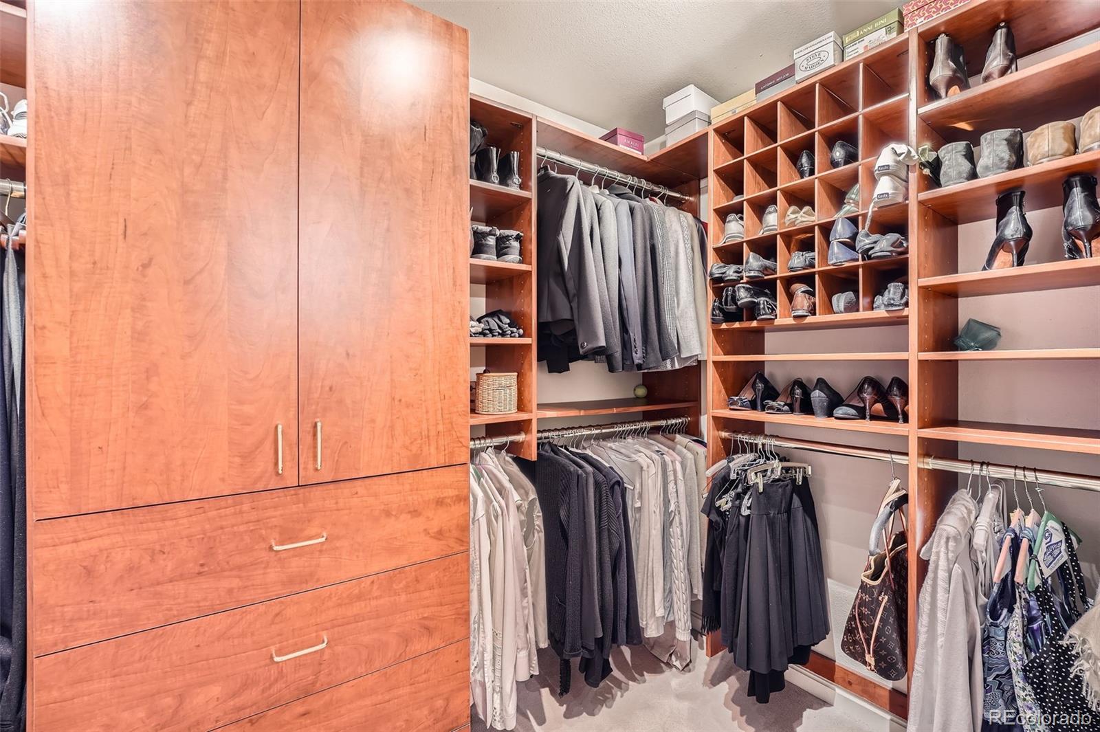 1900 E Girard Place Unit: 908