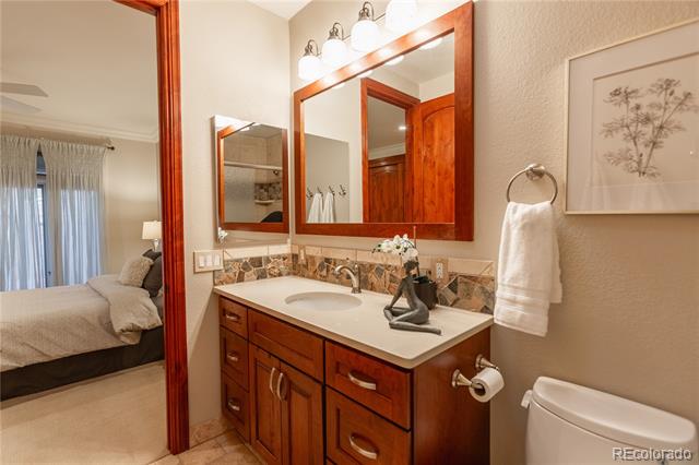 2800 S University Boulevard Unit: 184