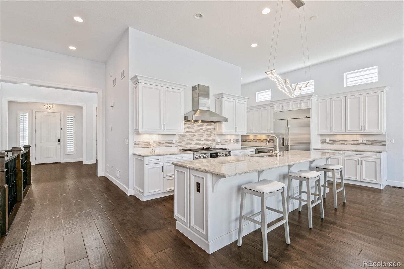 5943 S Olive Circle