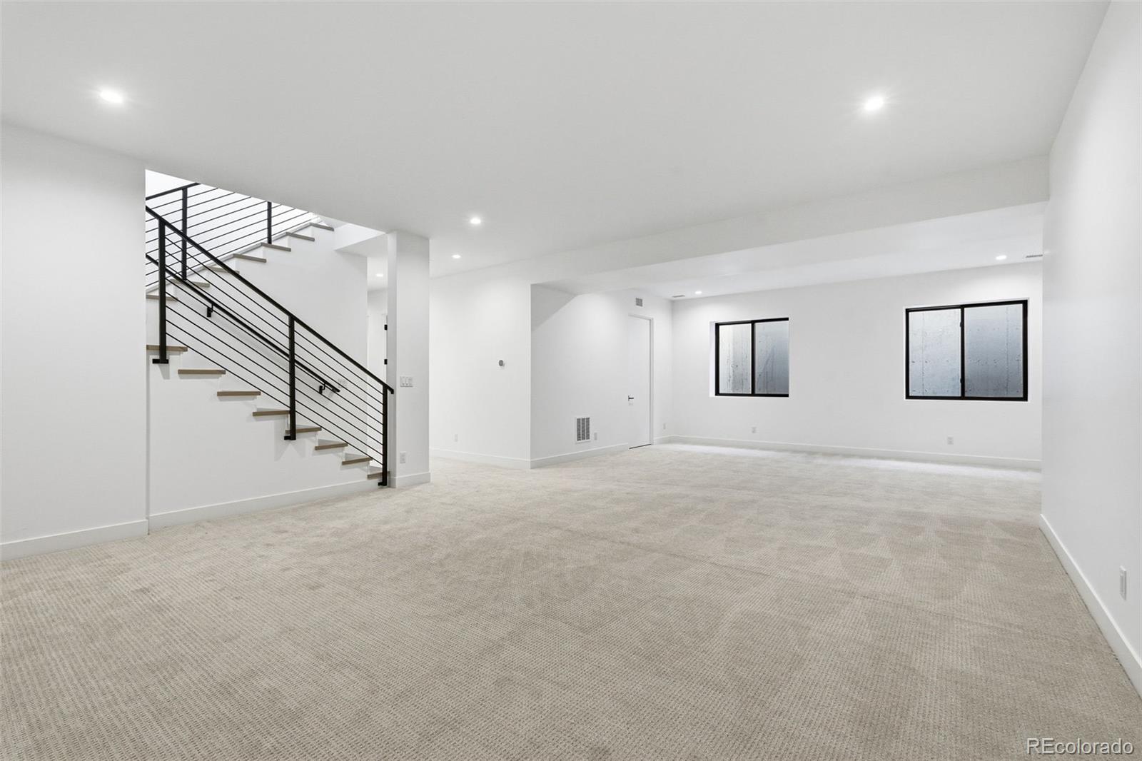 910 S Gaylord Street