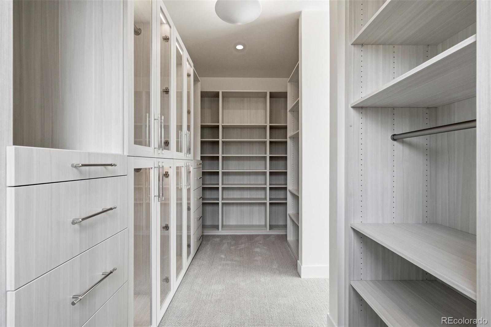 910 S Gaylord Street