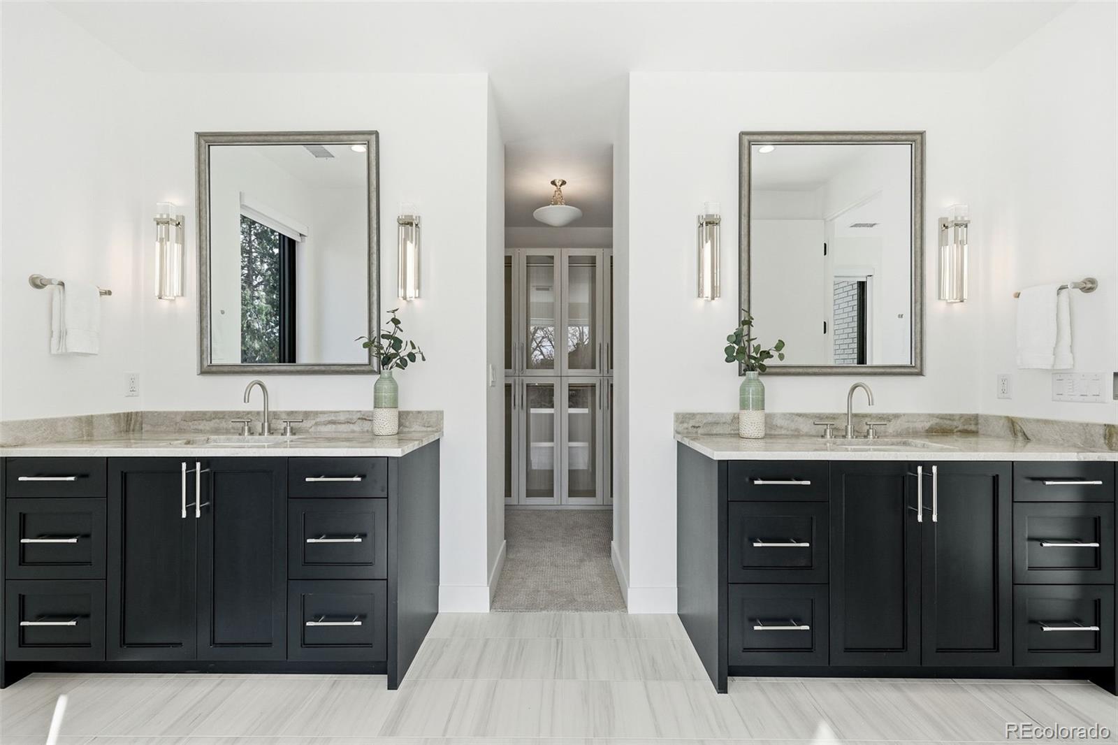 910 S Gaylord Street