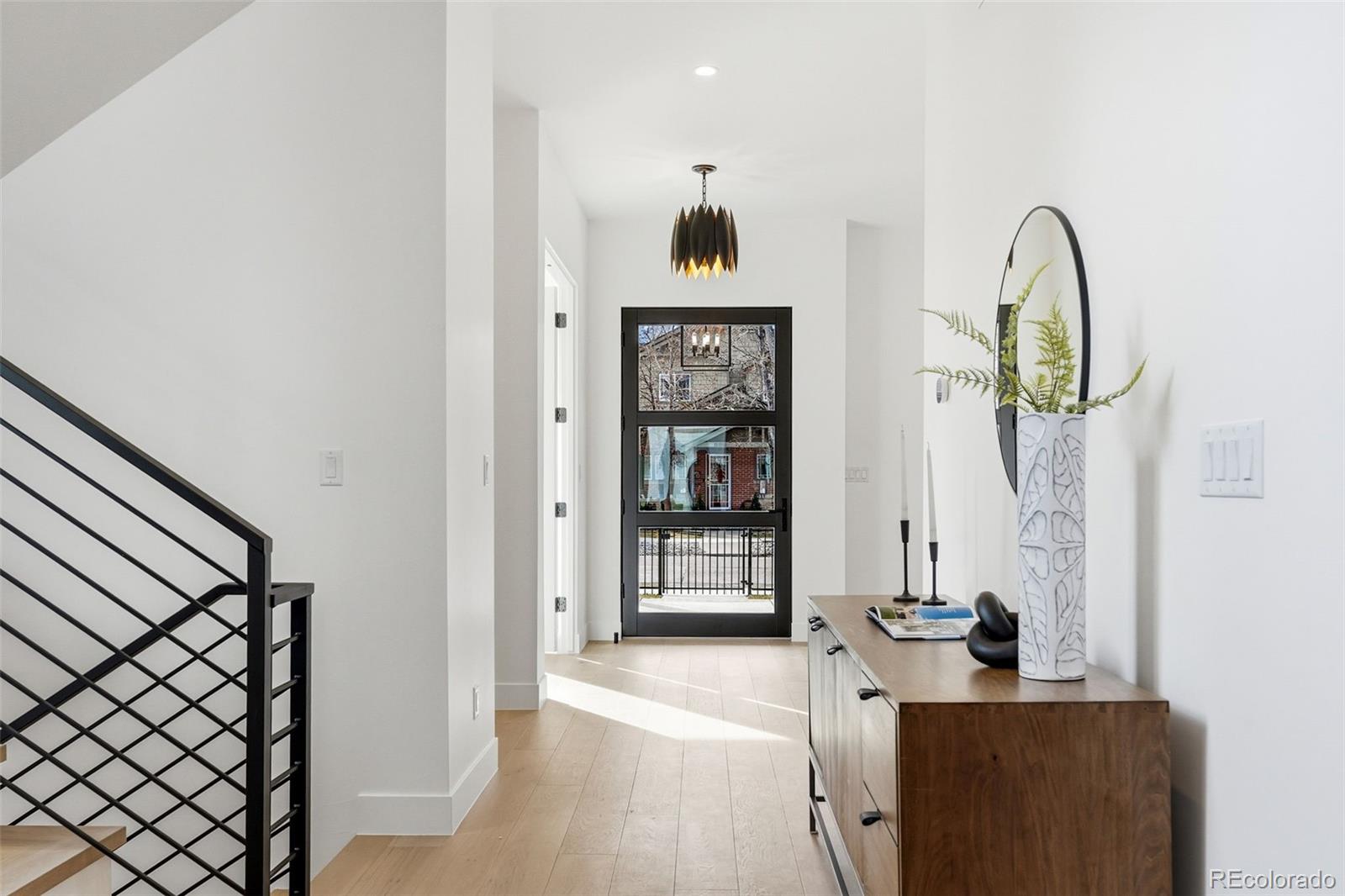 910 S Gaylord Street