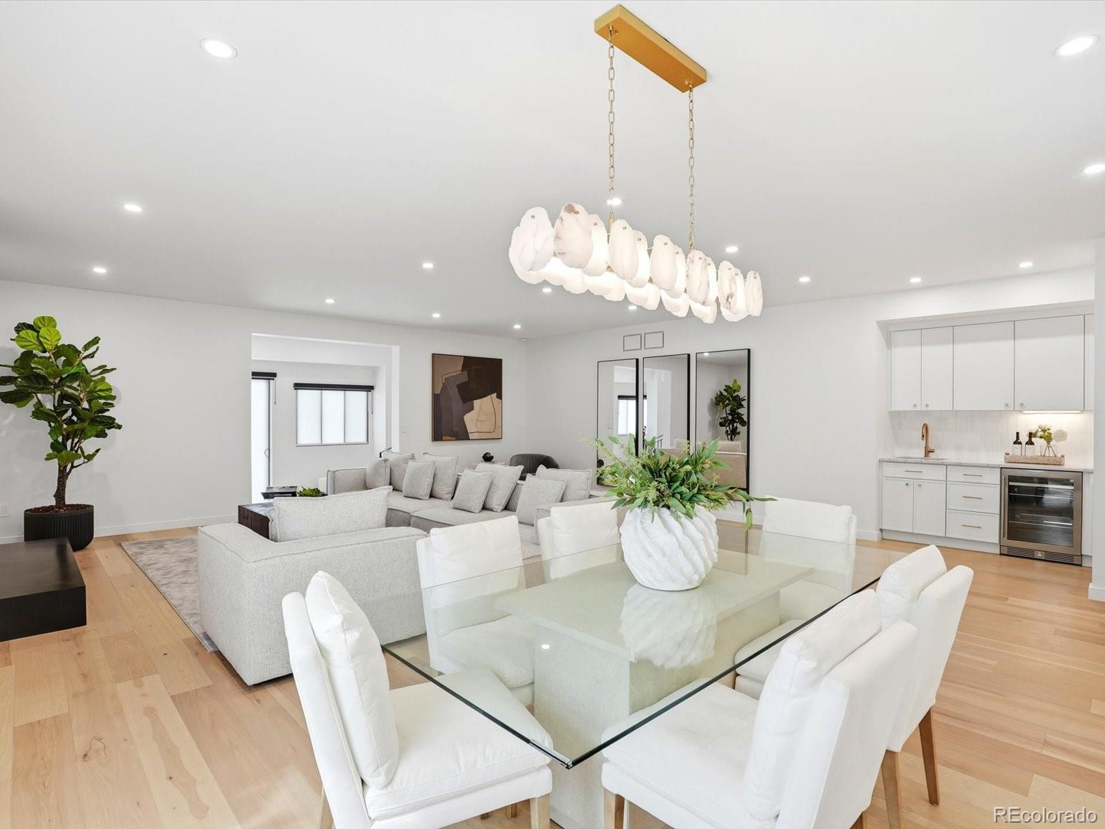 2800 S University Boulevard Unit: 174