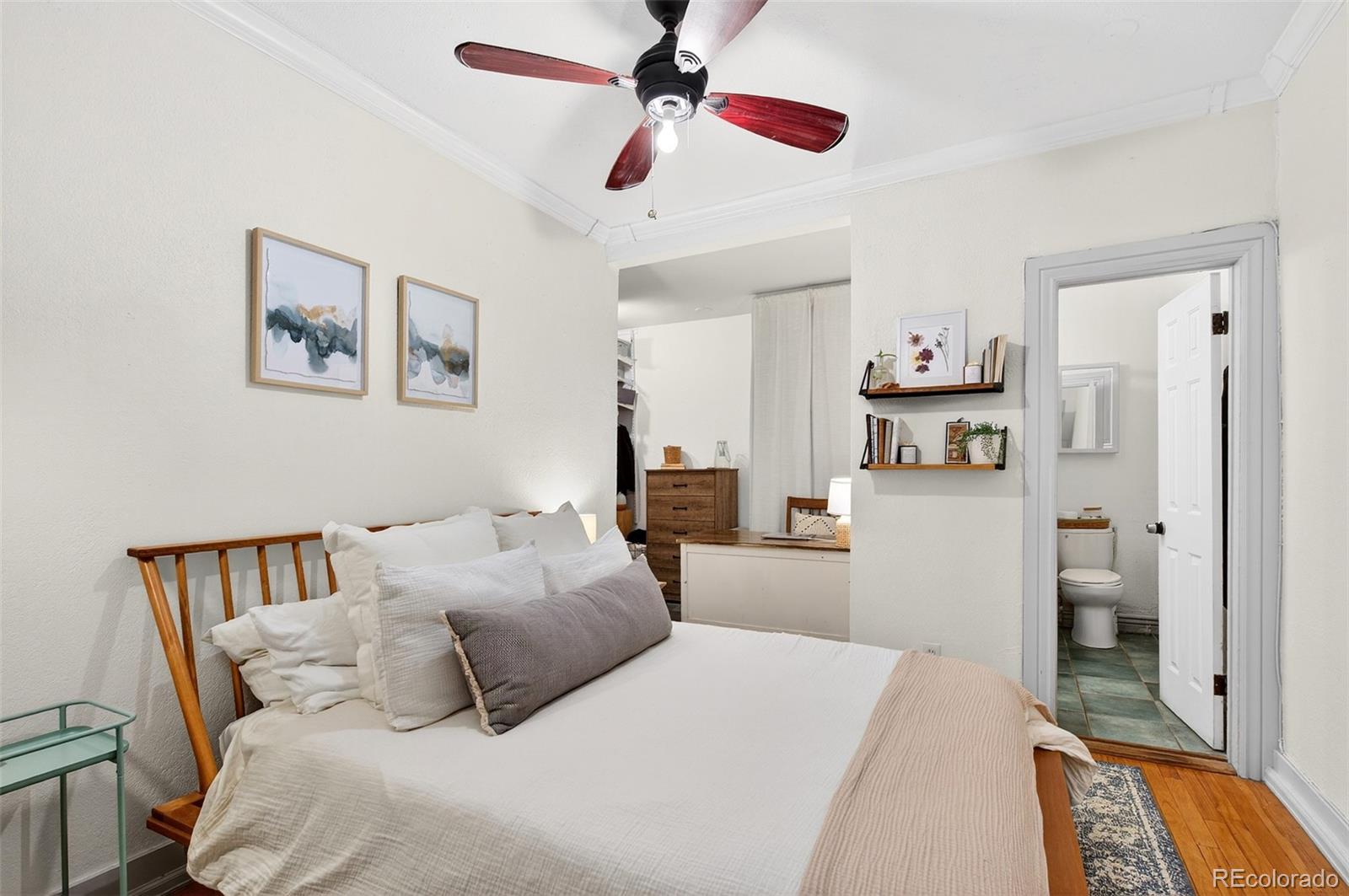 1376 N Pearl Street Unit: 203