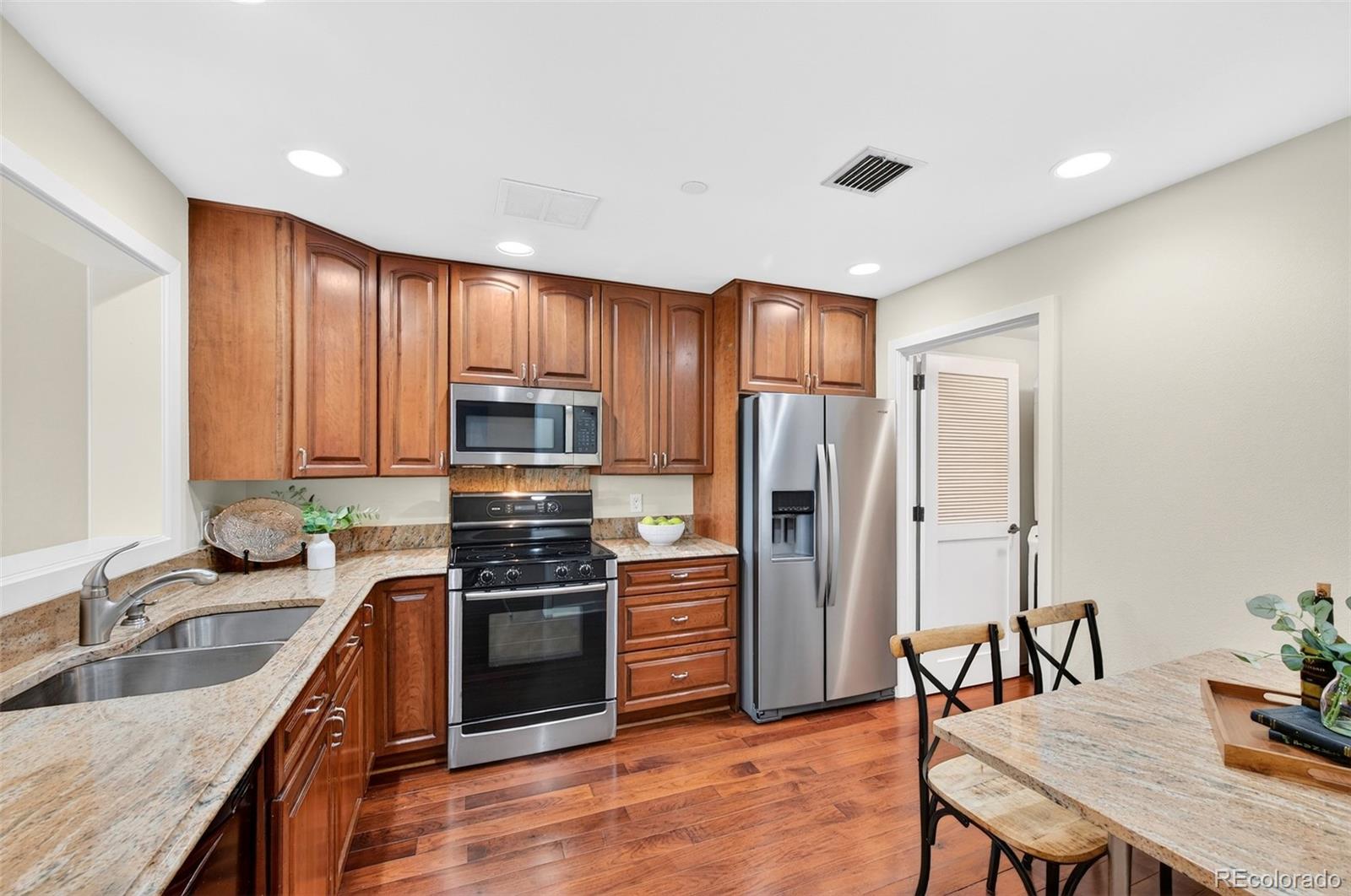 1900 E Girard Place Unit: 508