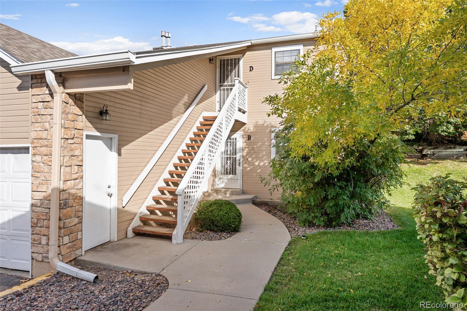 374 S Estes Street Unit: B