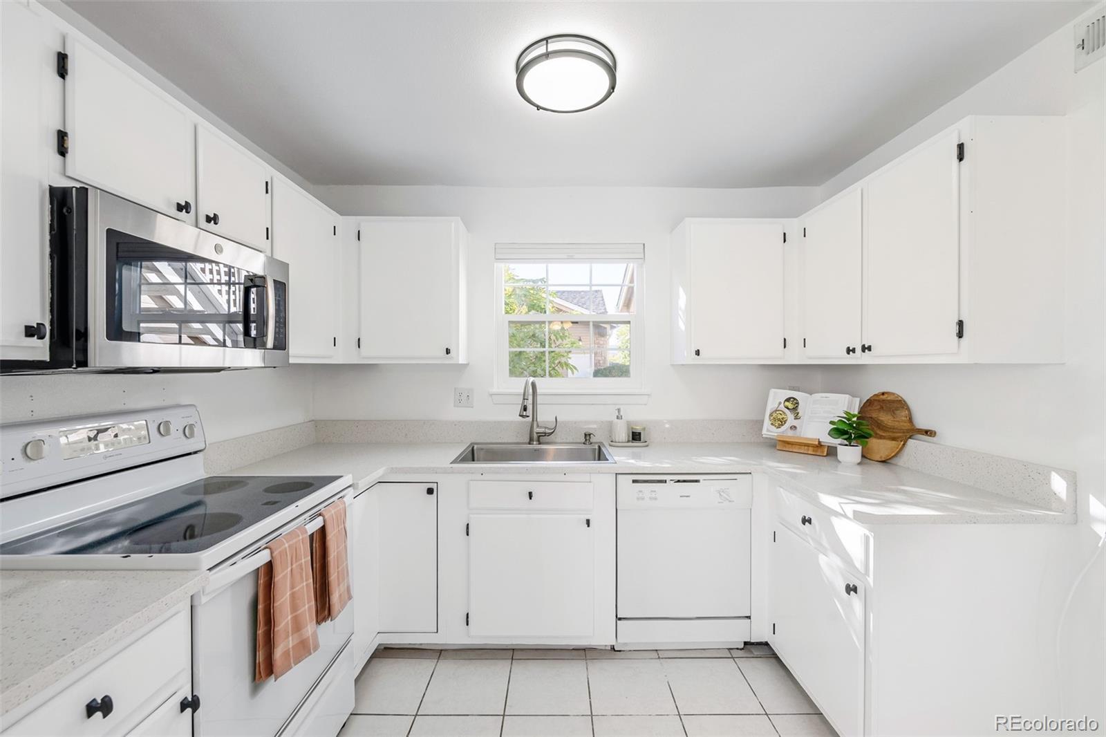 374 S Estes Street Unit: B