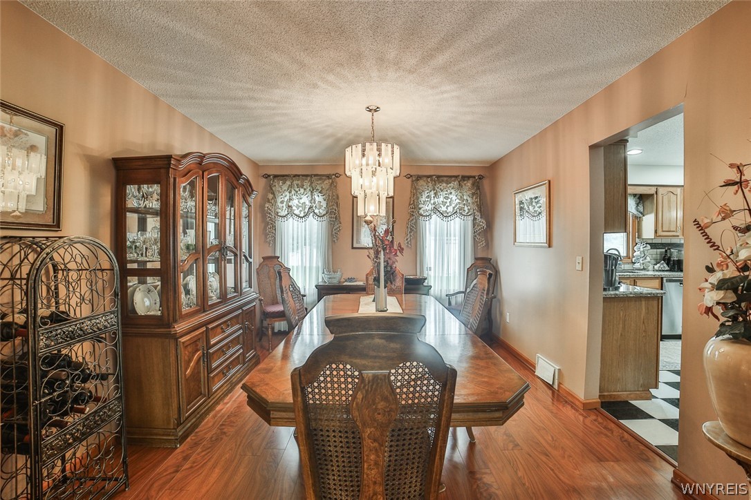 3 South Castlerock Lane