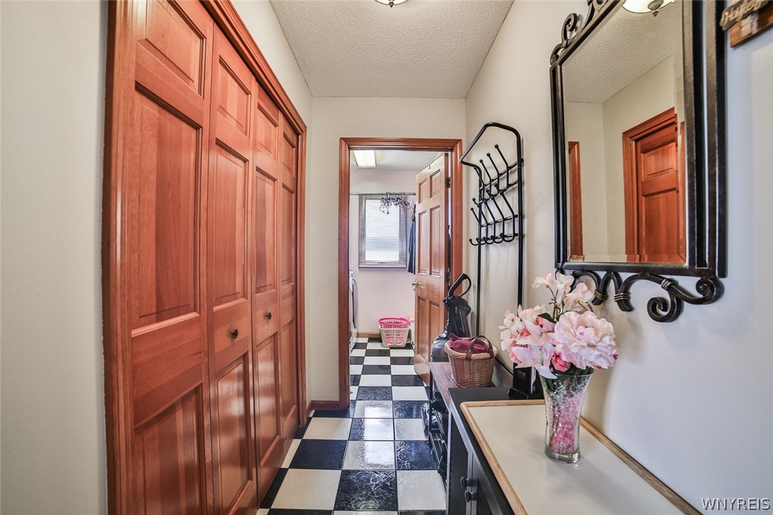 3 South Castlerock Lane