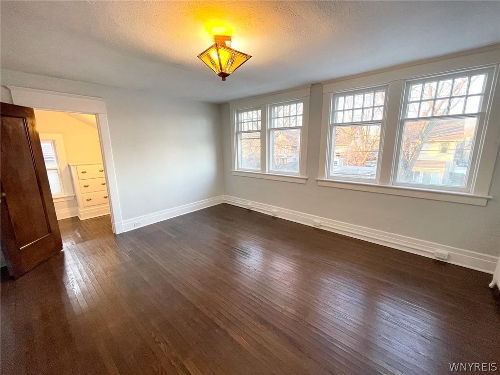 25 Fordham Drive