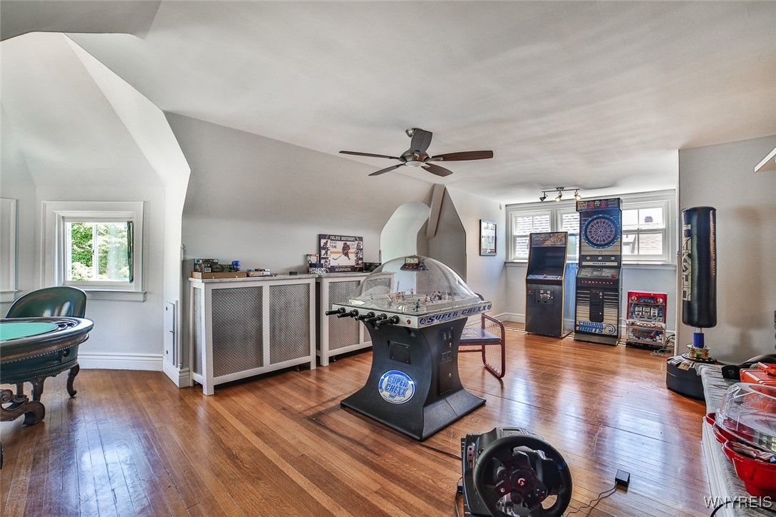 86 Norwood Avenue