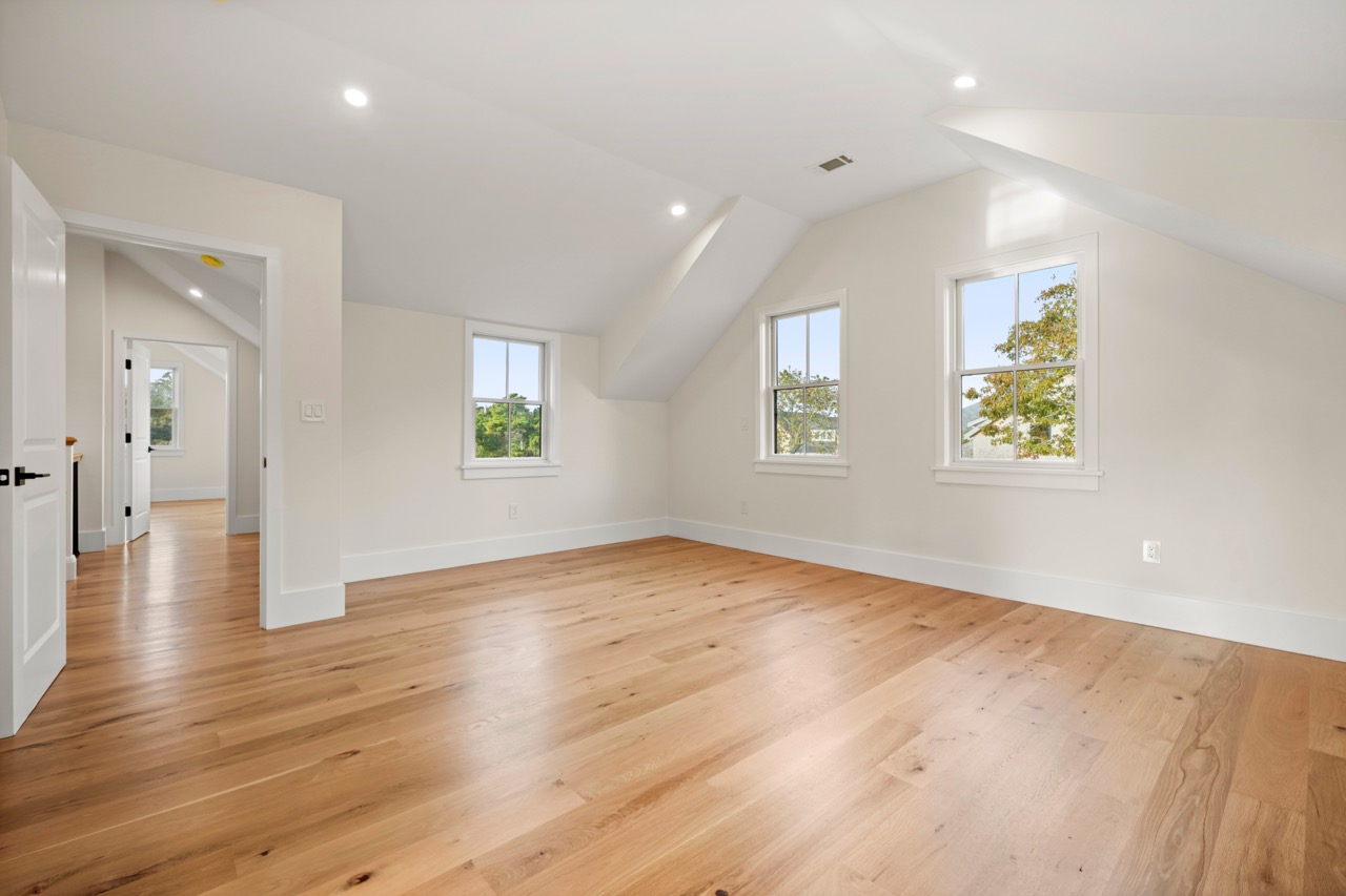 11 Fawn Lane