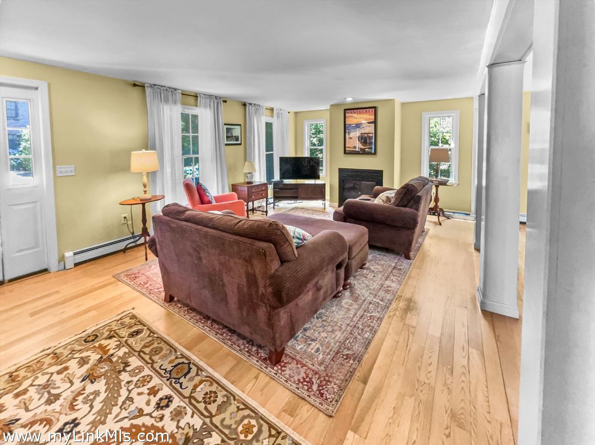 12 Pine Tree Road