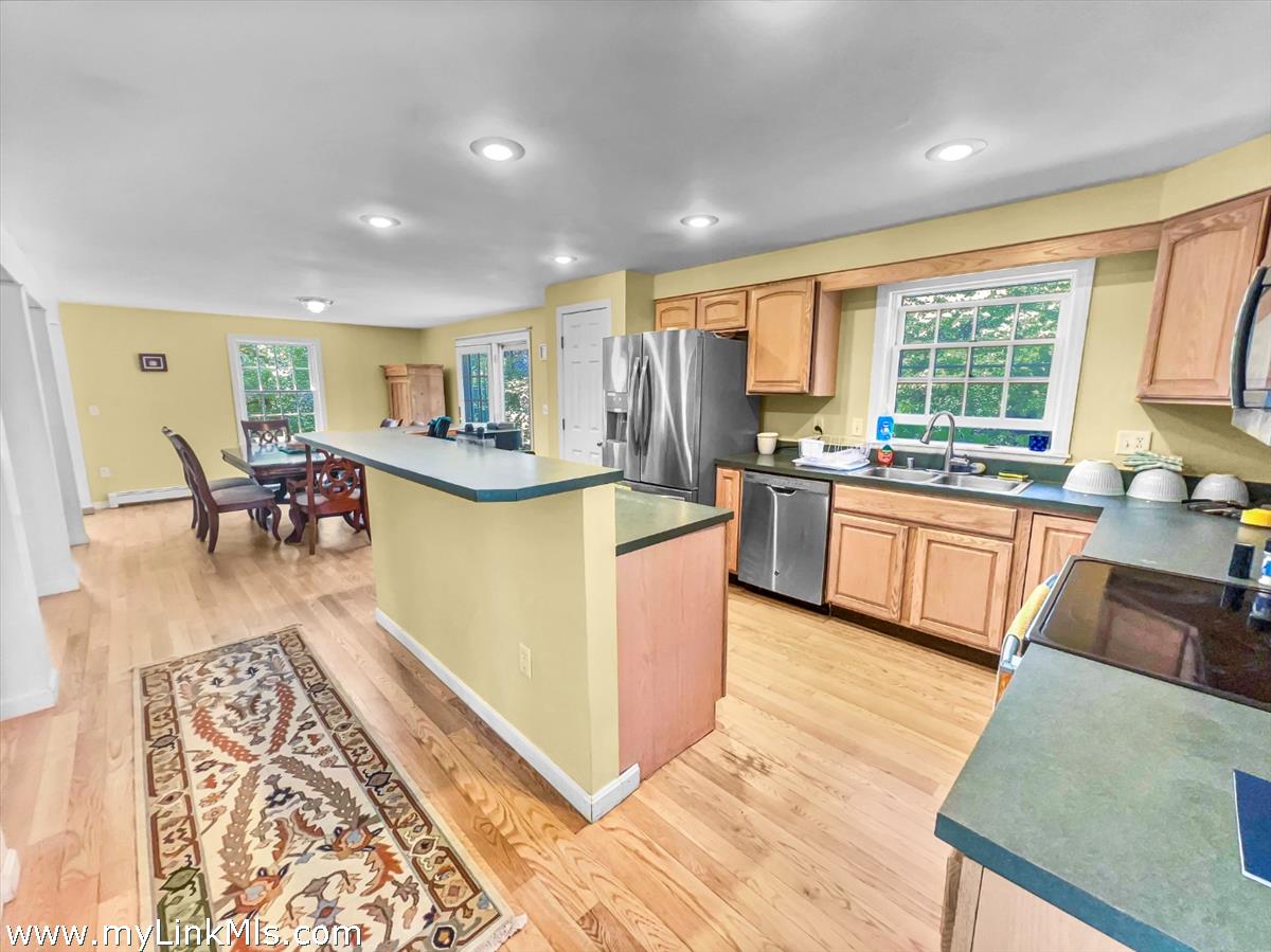 12 Pine Tree Road