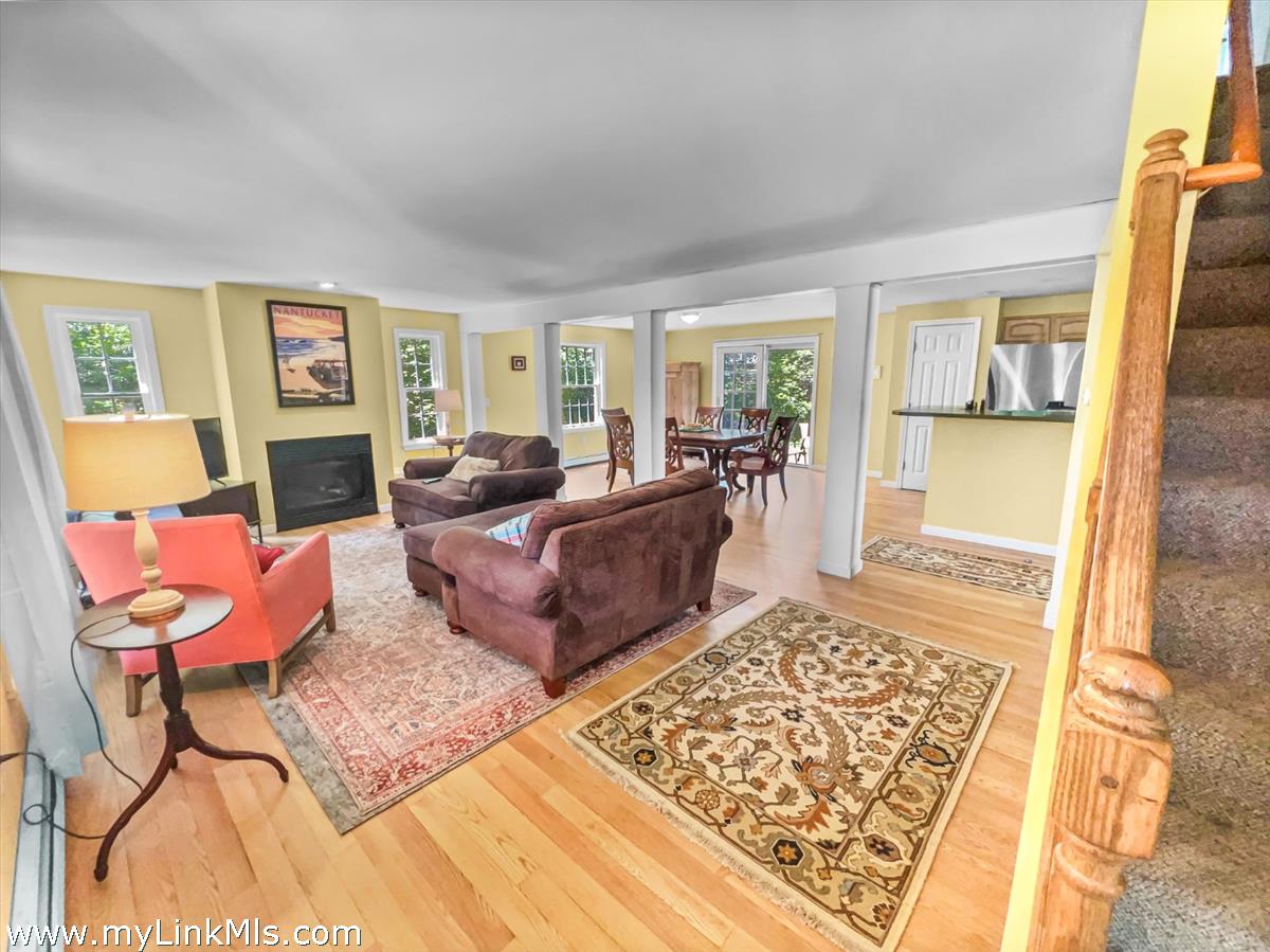 12 Pine Tree Road