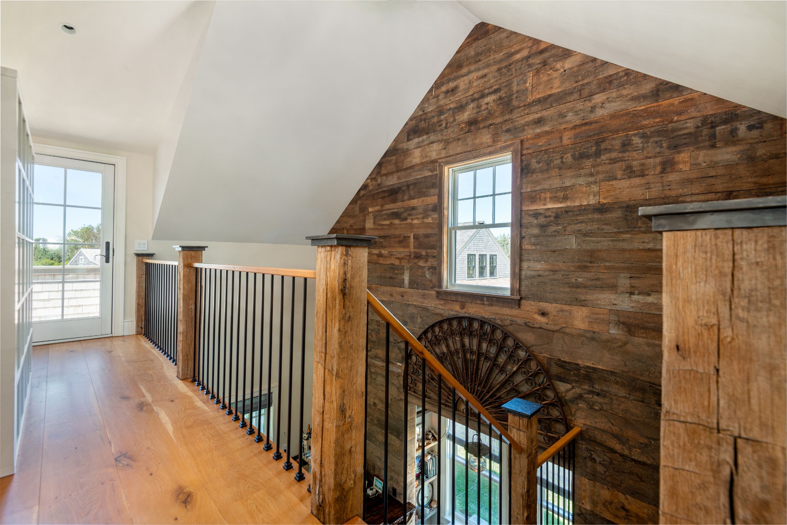 36 Warrens Landing Road