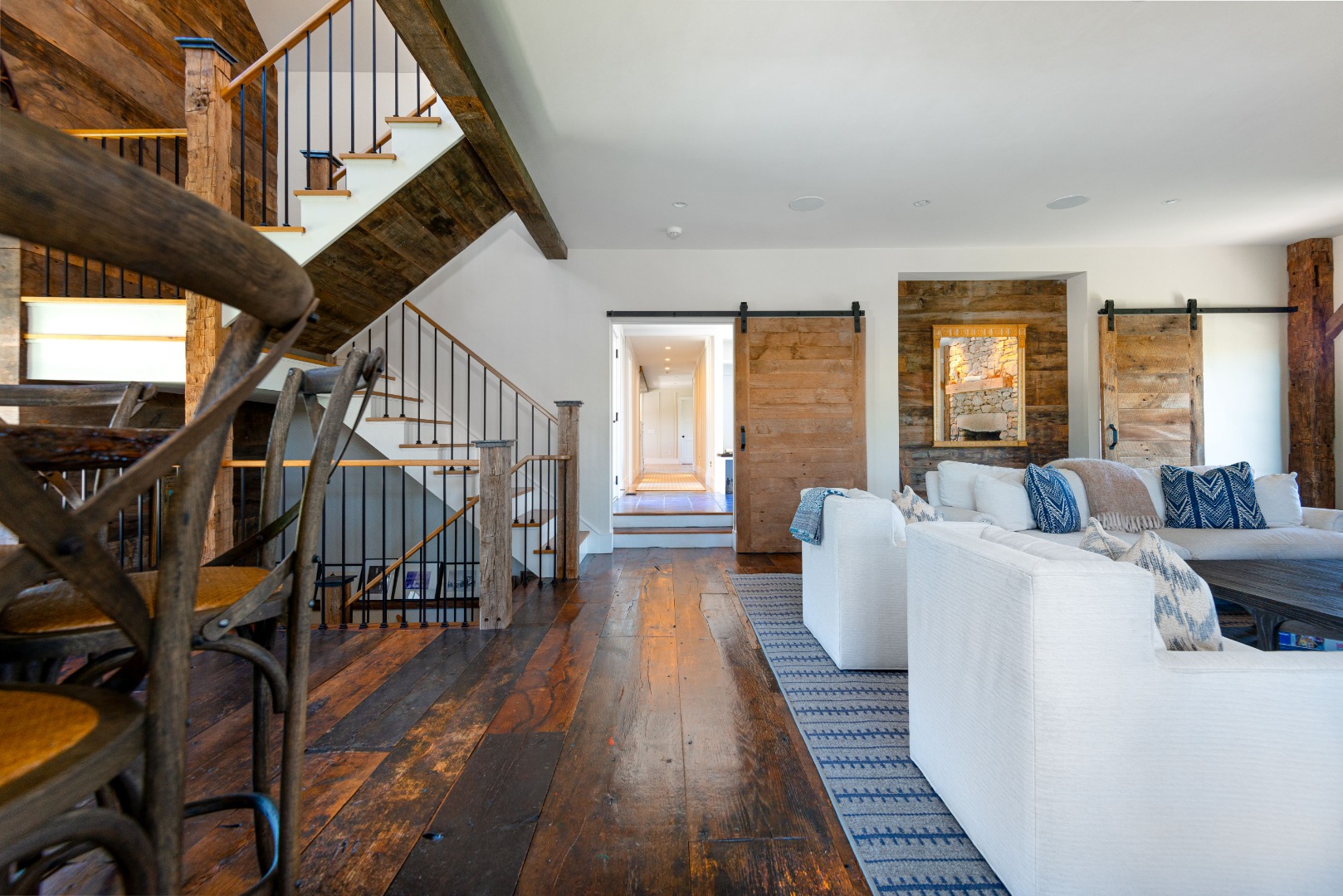 36 Warrens Landing Road