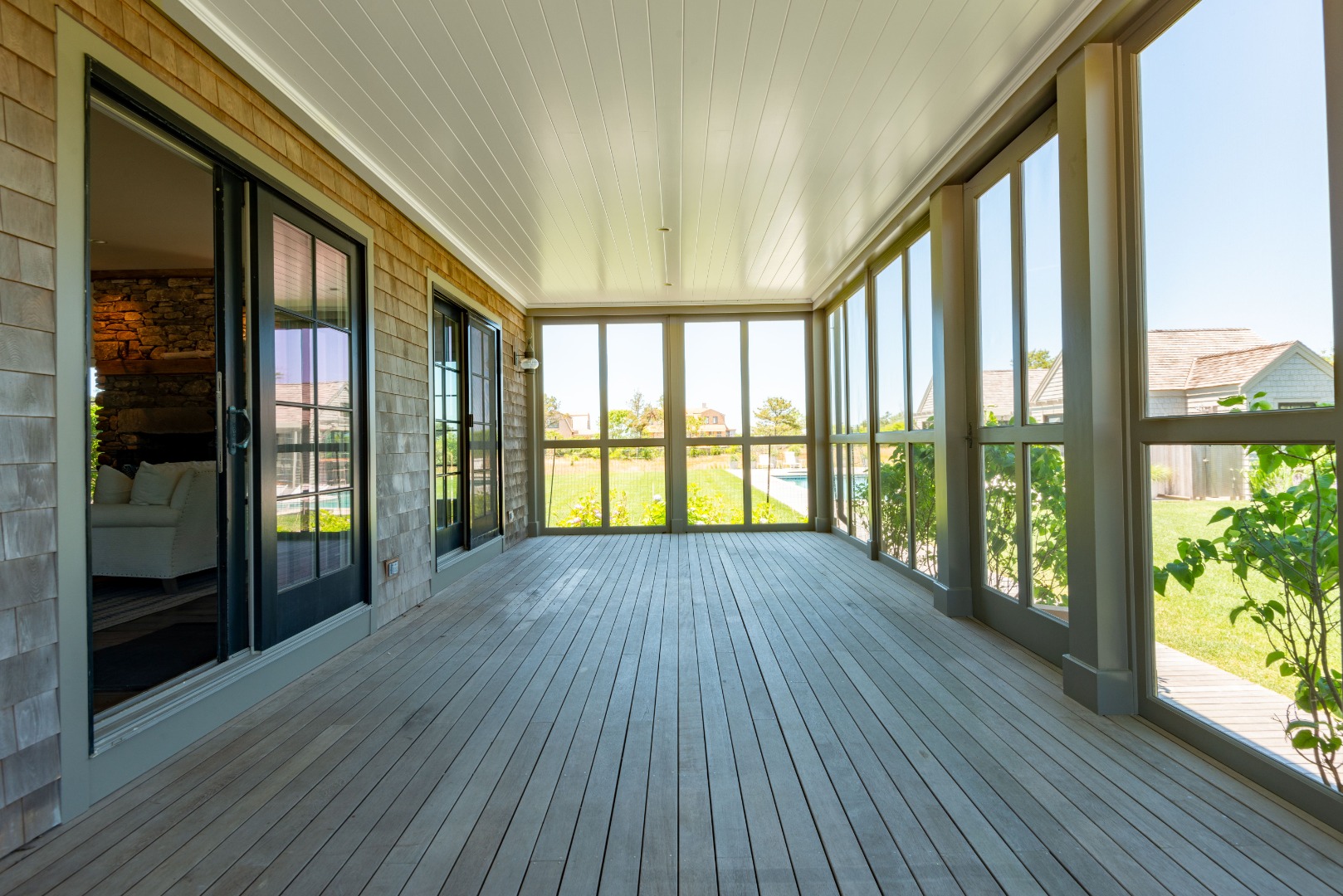 36 Warrens Landing Road