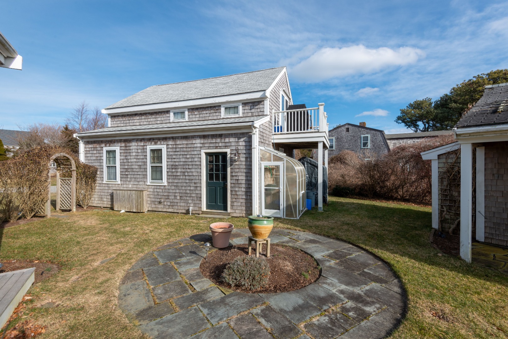 35 Meadow View Drive